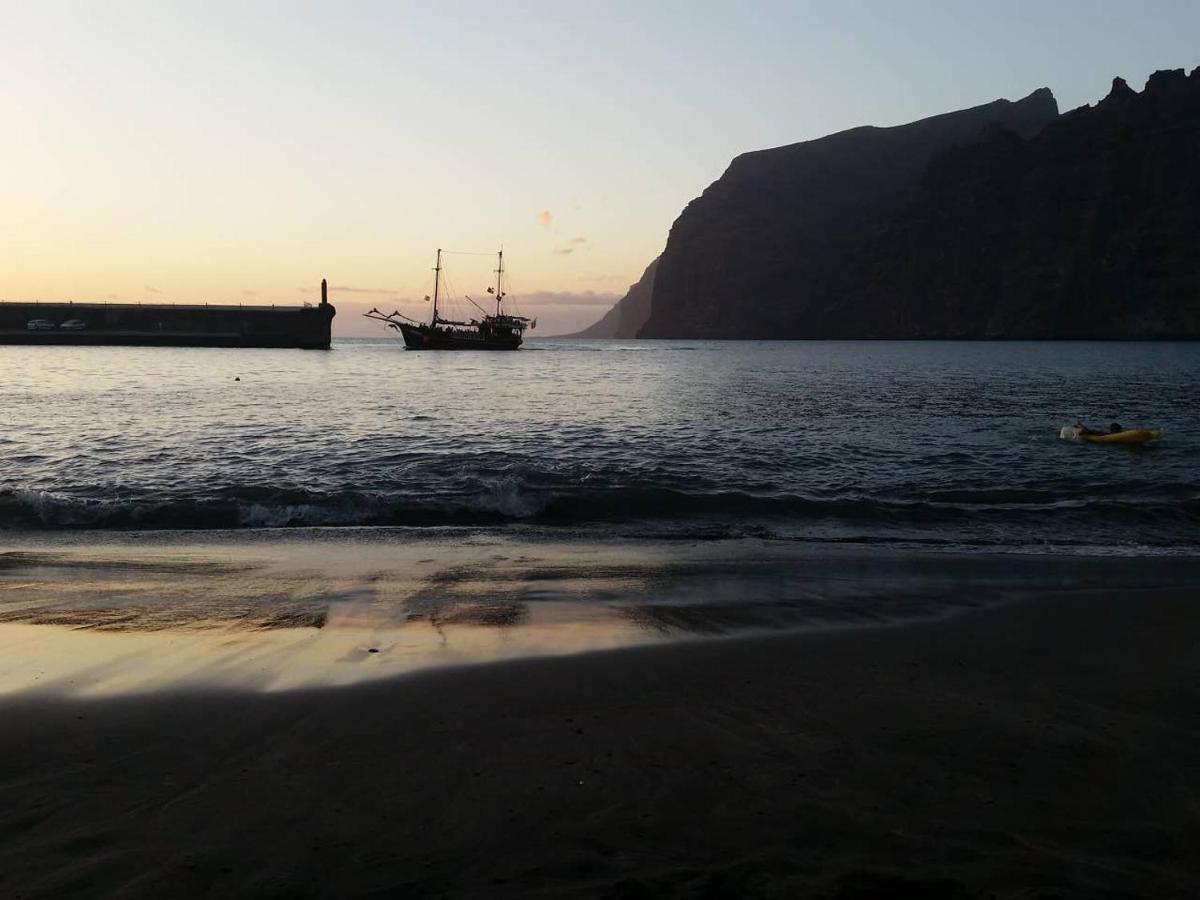 Acantilados De Los Gigantes, Islas Canarias, Espana Acantilado de los Gigantes Bagian luar foto